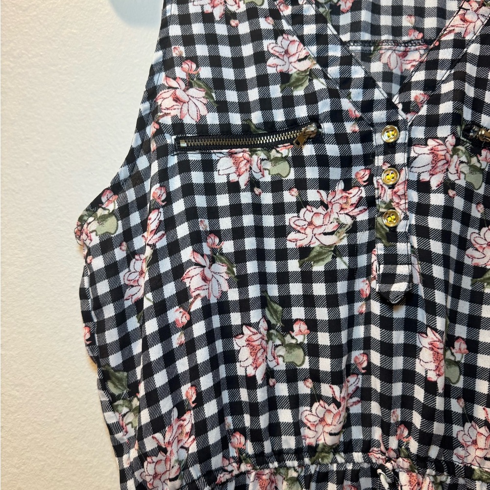 Justify Black Gingham Tank with Pink Floral Print - Picture 7 of 14